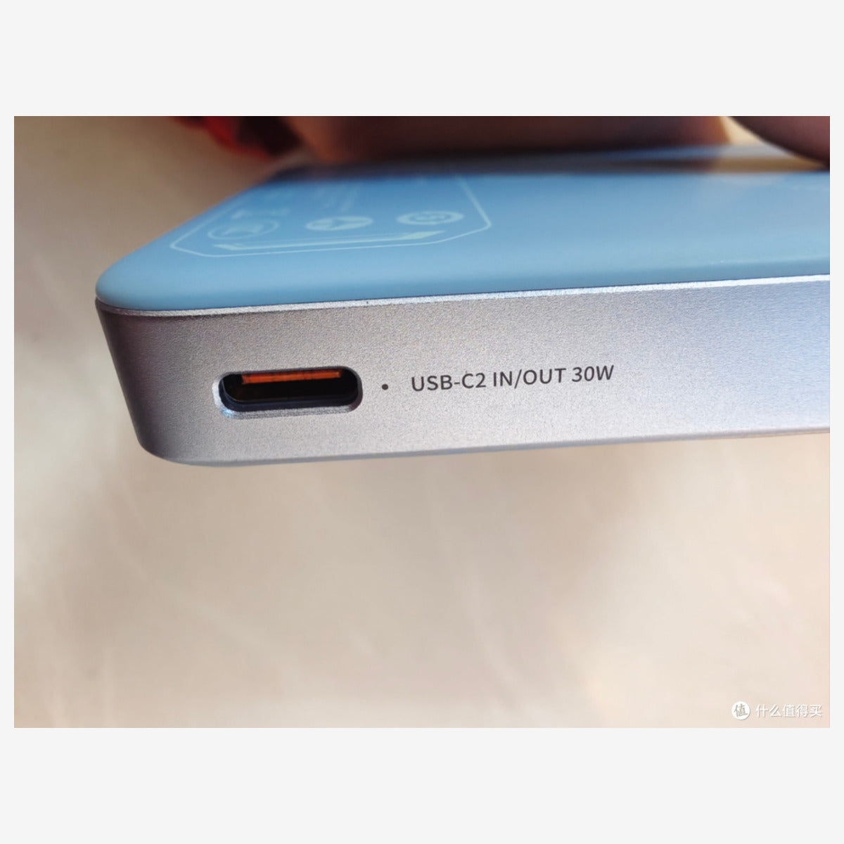 Black Shark Blade 3 10000 mAh mist blue – detail van USB-C 30 W-poort