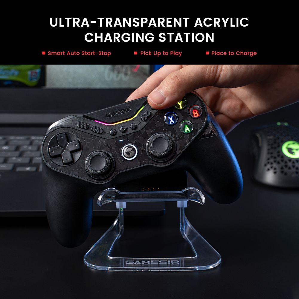 GameSir Tarantula Pro zwart op het oplaadstation plaatsen